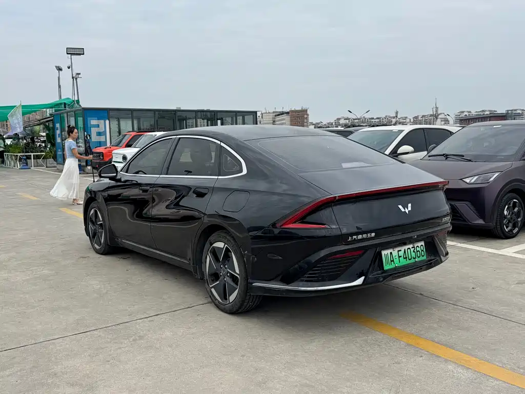 Wuling Starlight 150 Advanced