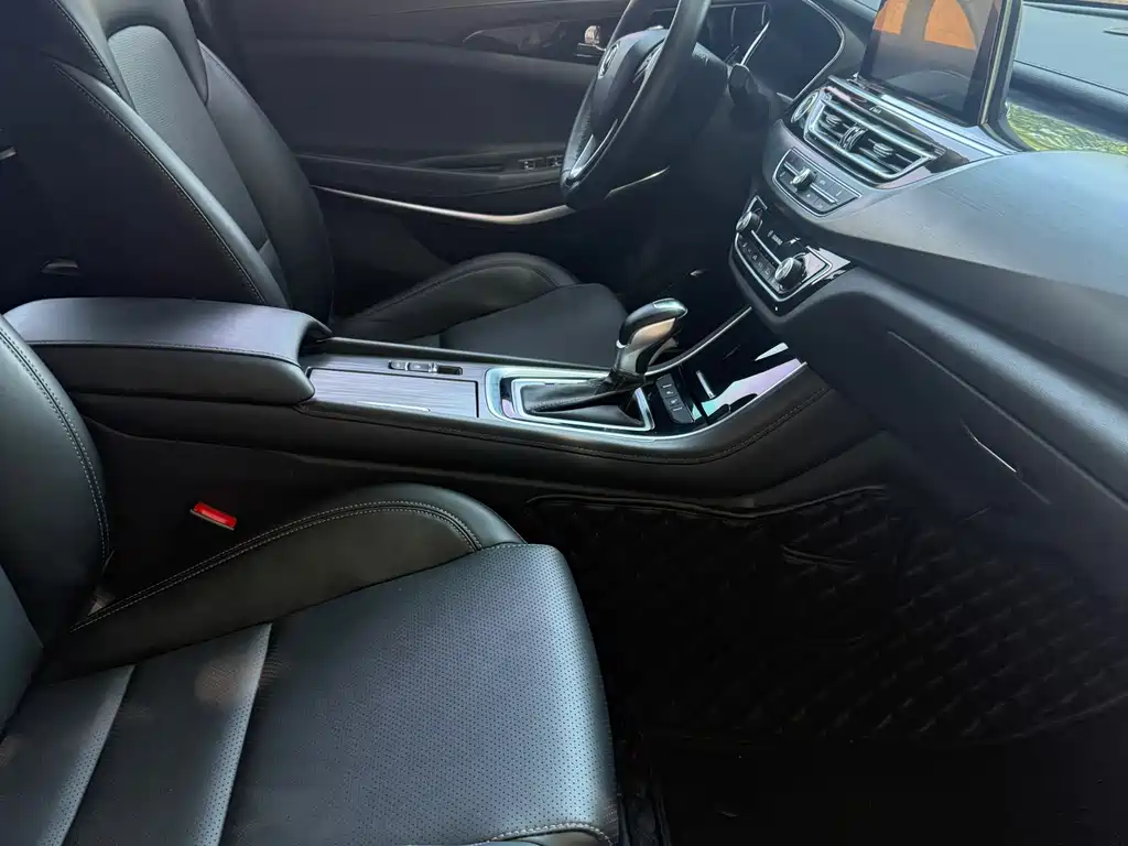 Ruicheng CC 1.5 T Auto Trend Sharp