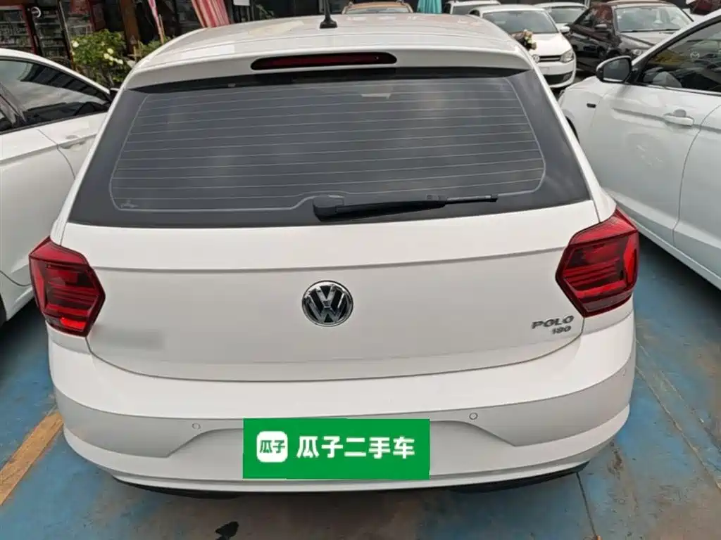 Polo Plus 1.5 L Auto Colorful Tech