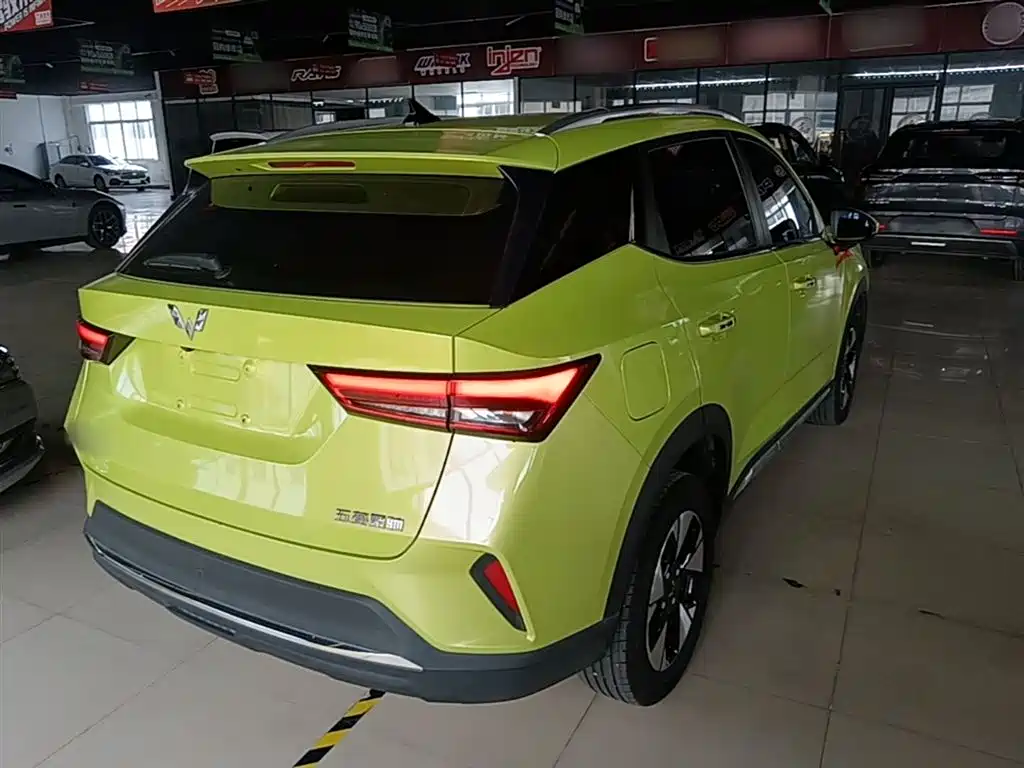 Wuling Xingchi 1.5 L CVT Smooth Enjoyment