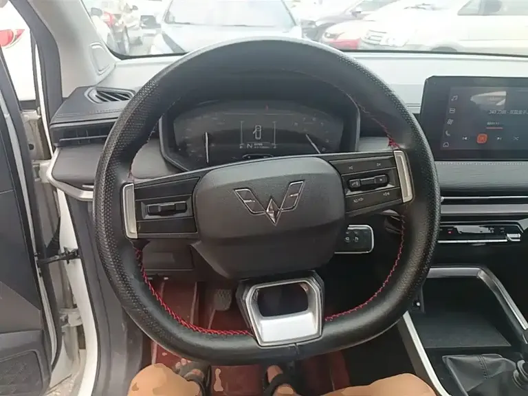 Wuling Jiachen 1.5 L Manual Light Enjoyment Comfort