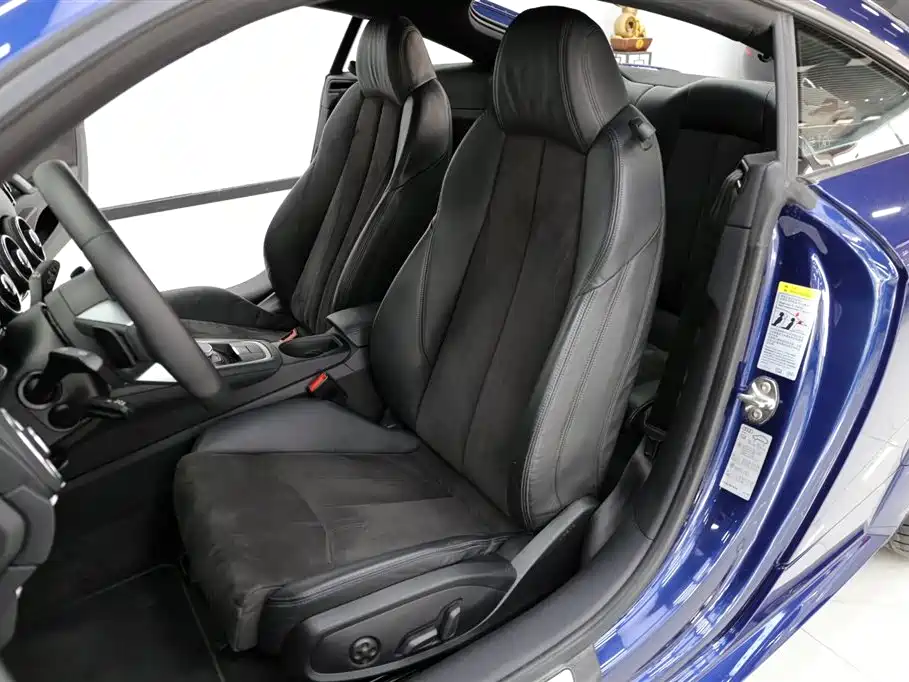 Audi TT TT Coupe 45 TFSI quattro