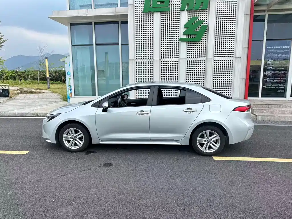 Levin 185 T CVT Luxury