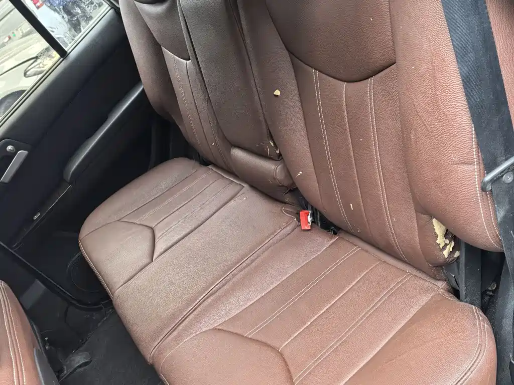 Roewe W5 荣威W5 2013款 1.8 T 2 WD 自动胜域版