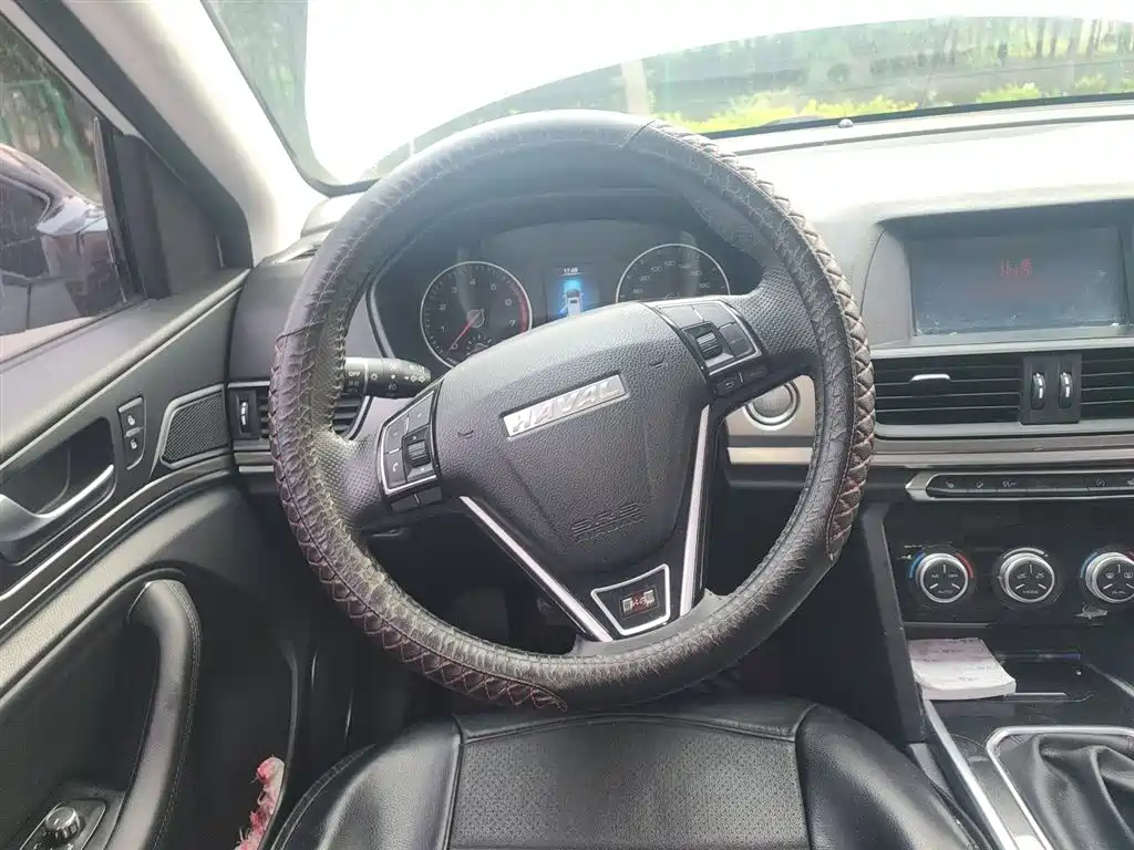 Haval H6 Red Label Sport 1.5 T Manual 2 WD Elite