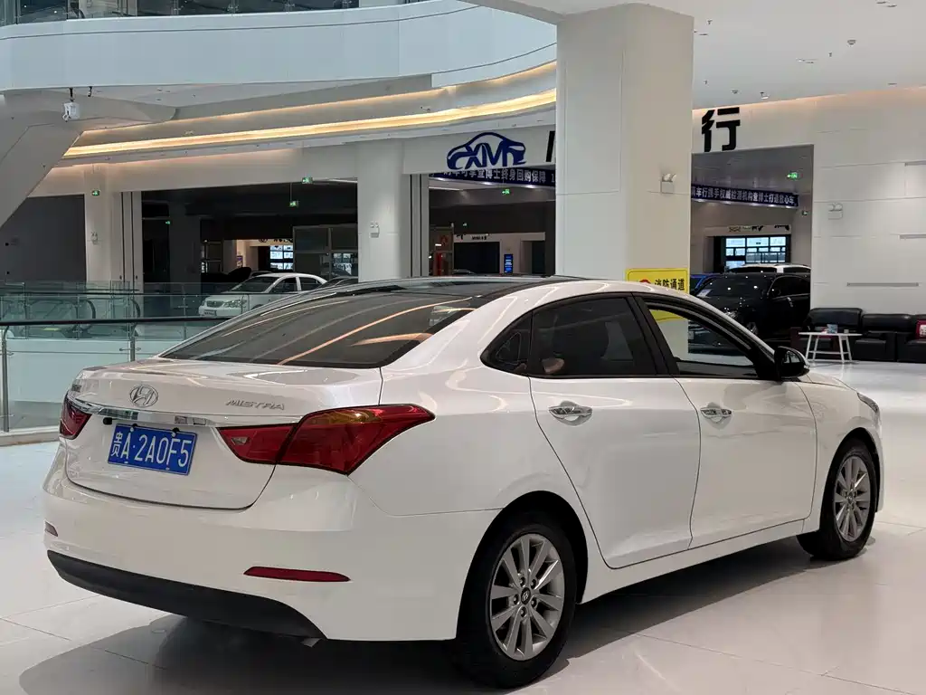 Mistra 1.8 L Auto Intelligent GLS