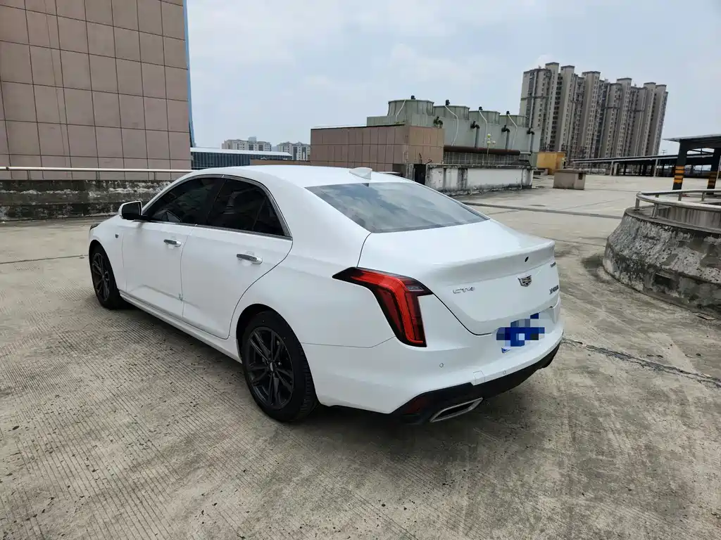 Cadillac CT4 28 T Luxury