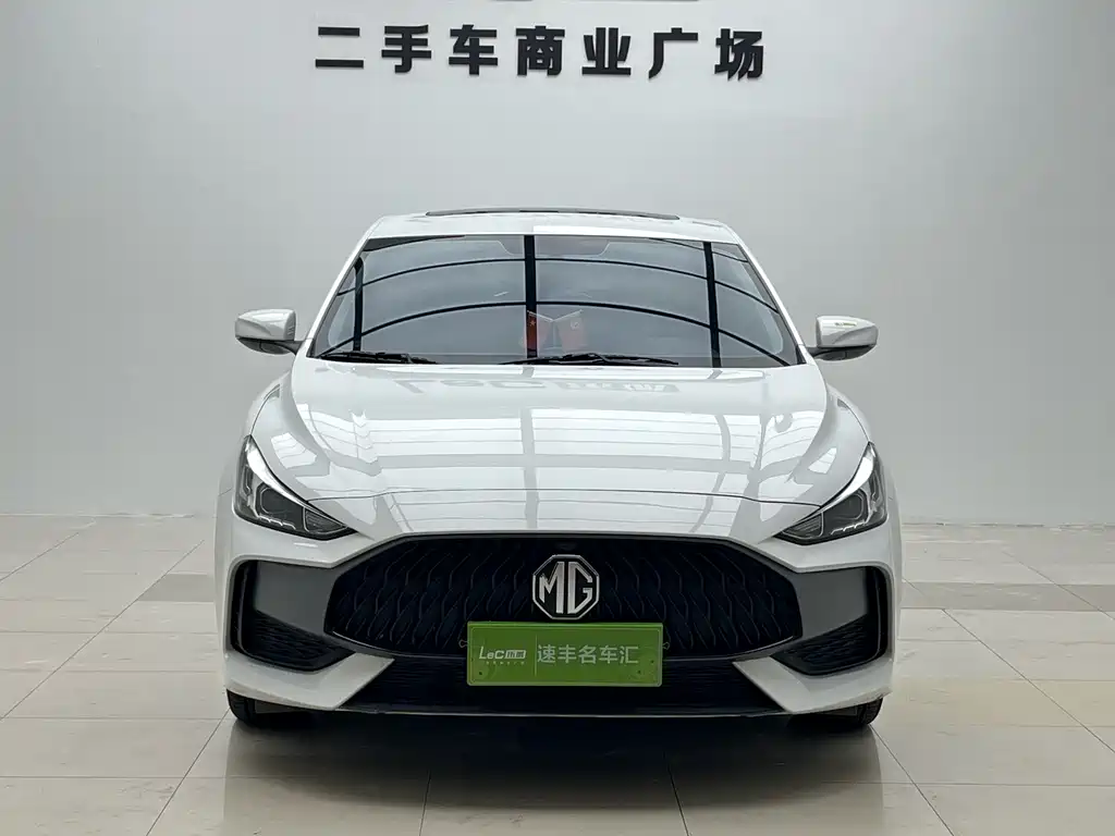 MG5 180 DVVT CVT Style