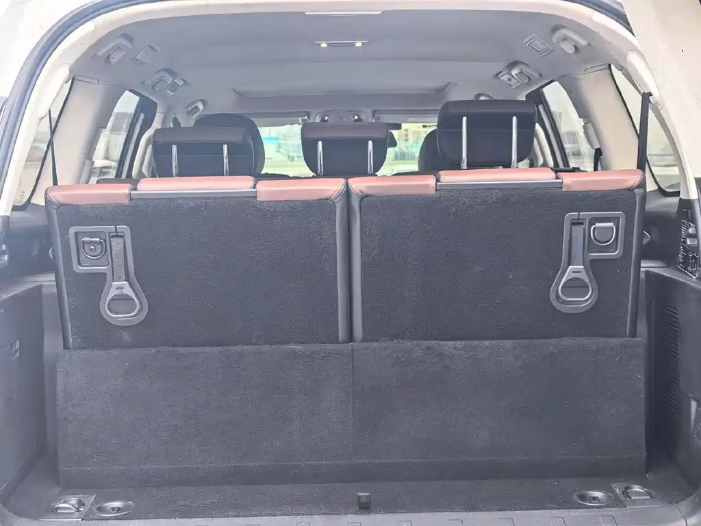 Haval H9 2.0 T Diesel 4 WD Luxury 7-seat