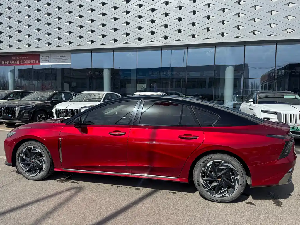Hongqi H6 2.0 T Supreme Premium