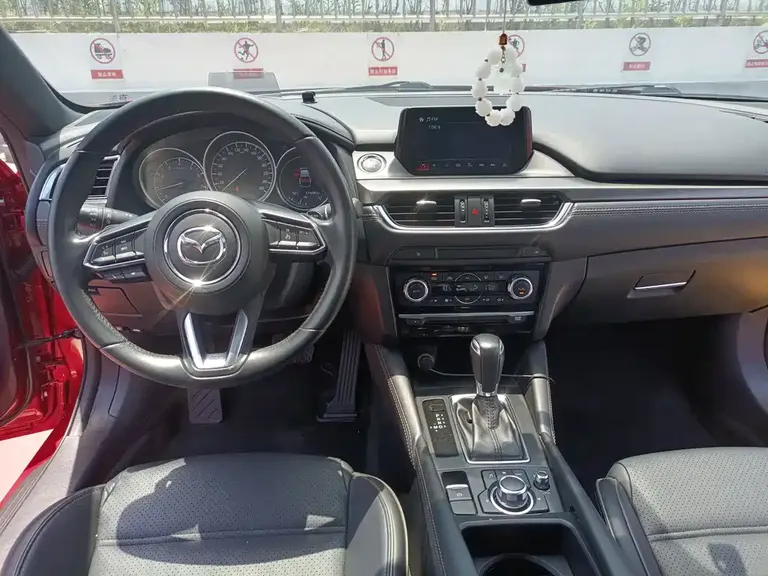 Mazda Atenza 2.5 L Blue Sky Supreme CN-V