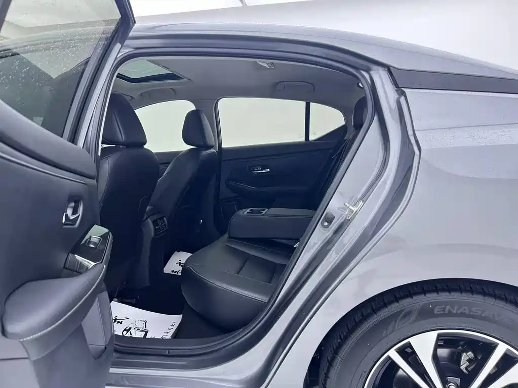 Sylphy Facelift 1.6 L XL CVT Smart Enjoyment