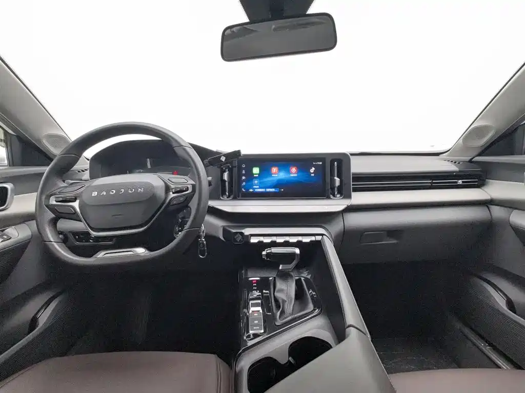 Baojun RC-5 1.5 L CVT Smart Shine Elite