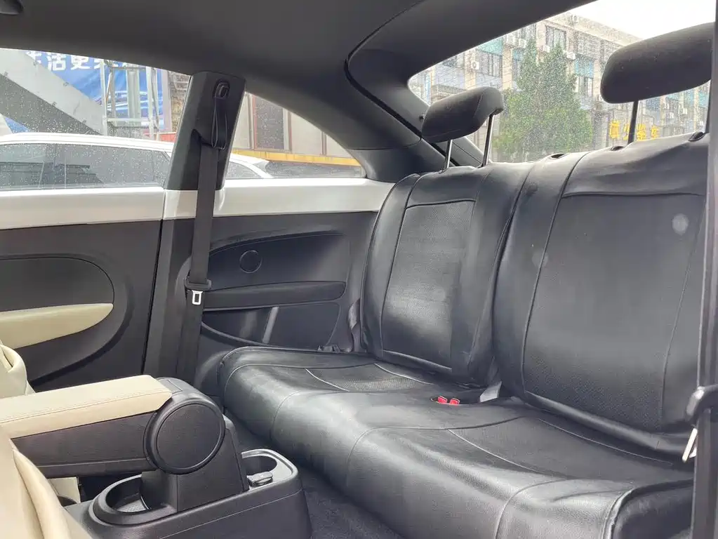 Beetle 180 TSI Style Joy