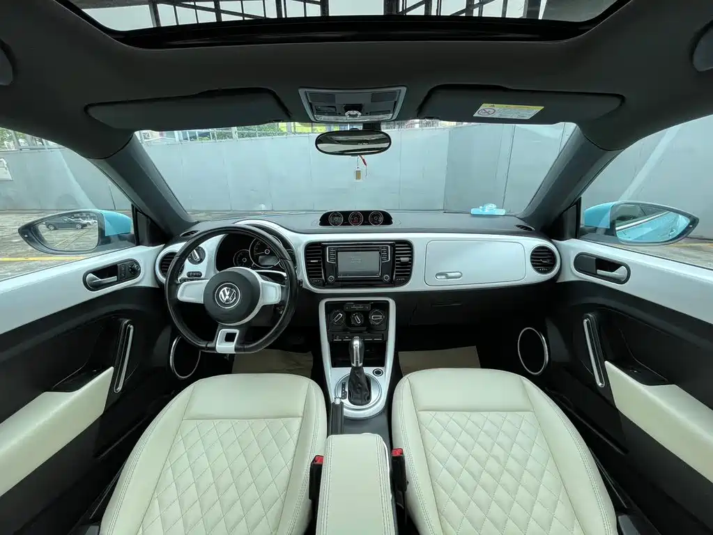 Beetle 180 TSI Style Joy