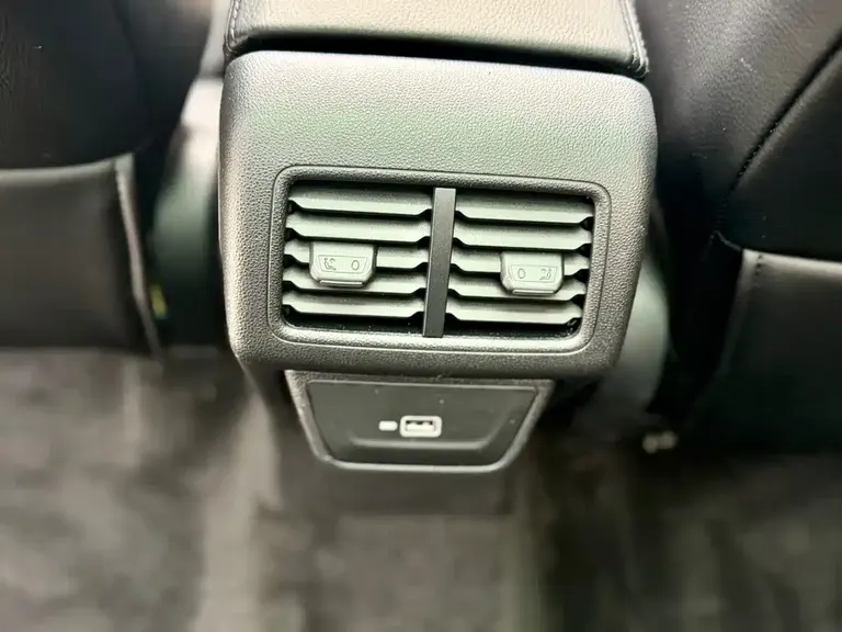 Jetta VS7 280 TSI Auto Progressive