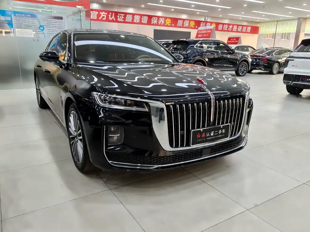 Hongqi H9 2.0 T Connected Flagship