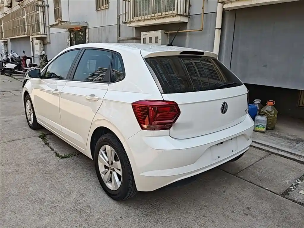 Polo Plus 1.5 L Auto Panoramic Pleasure