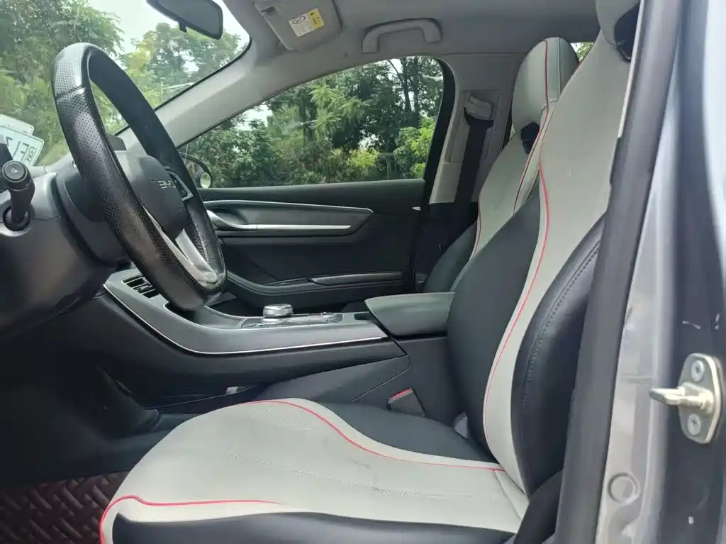 Destroyer 05 驱逐舰05 2023款 冠军版 DM-i 120 KM 豪华型