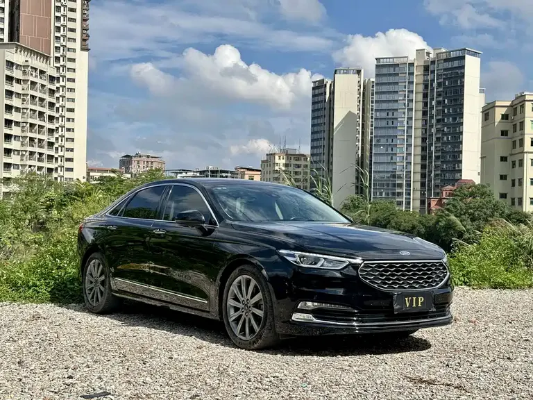 Ford Taurus EcoBoost 245 Premium