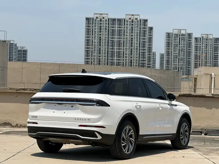 Lincoln Corsair 2.0 T 2 WD Premium