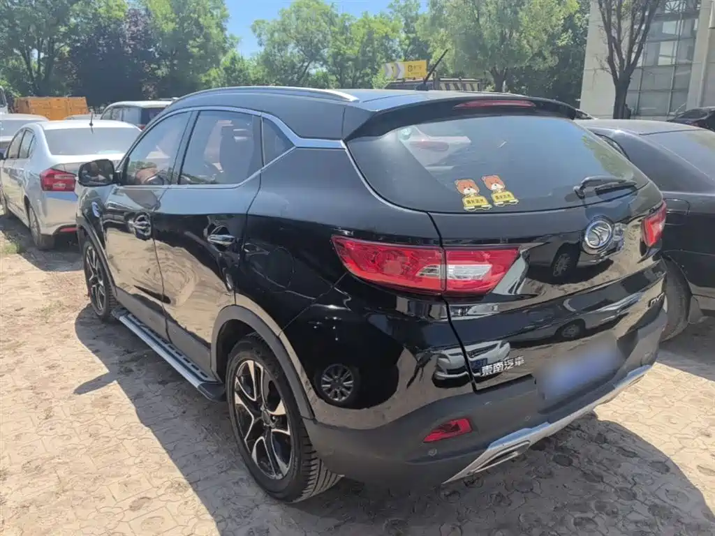 Soueast DX7 1.5 T Auto Luxury