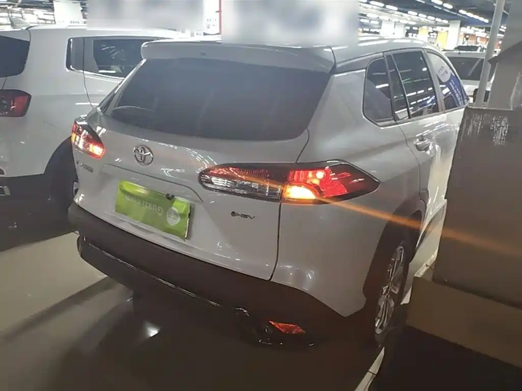 Frontlander 2.0 L Smart e-Hybrid Dual Engine Leading