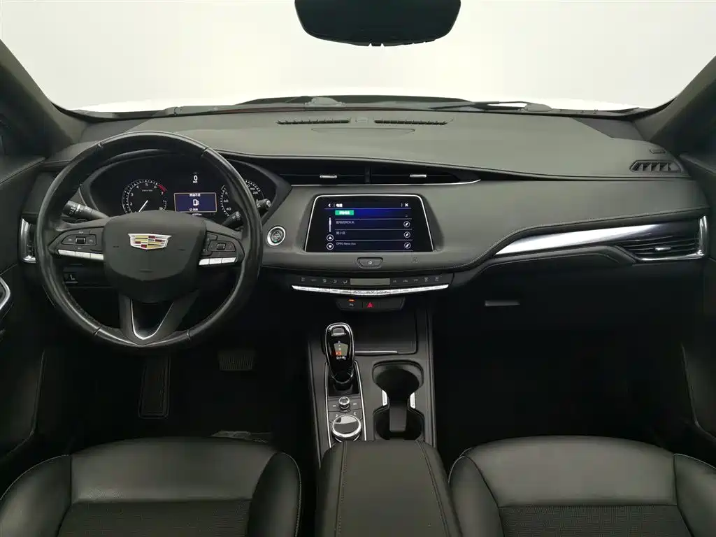 Cadillac XT4 Facelift 28 T 2 WD Tech