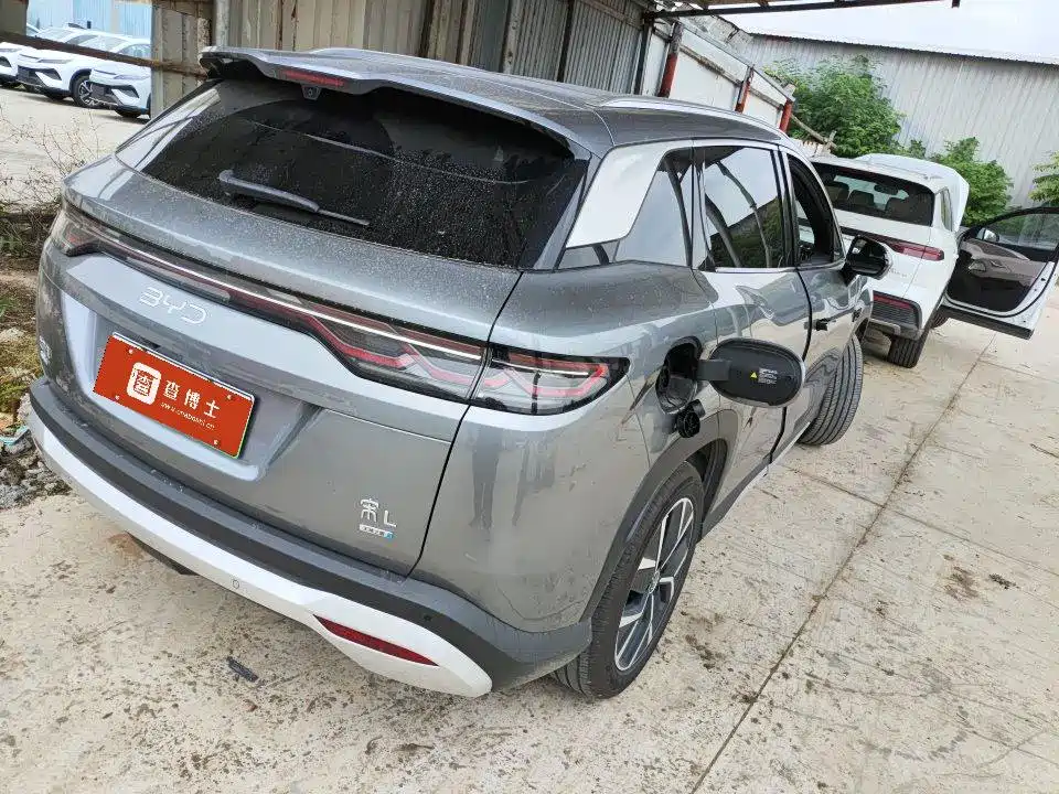 Song L DM-i Smart Drive 160 km Transcend