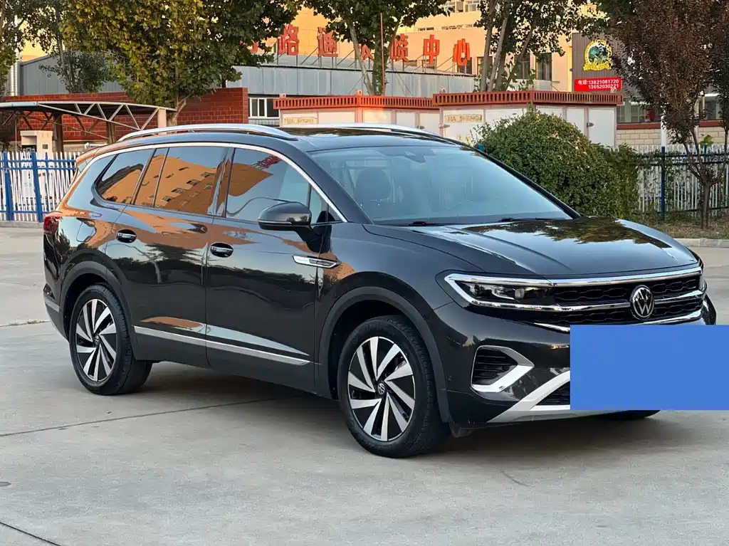 Talagon 380 TSI 4 WD Luxury Premium Realm Pro 6-seat