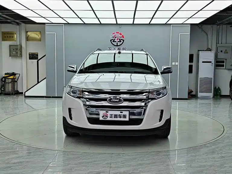 Ford Edge (Import) 2.0 T Elite Sharp