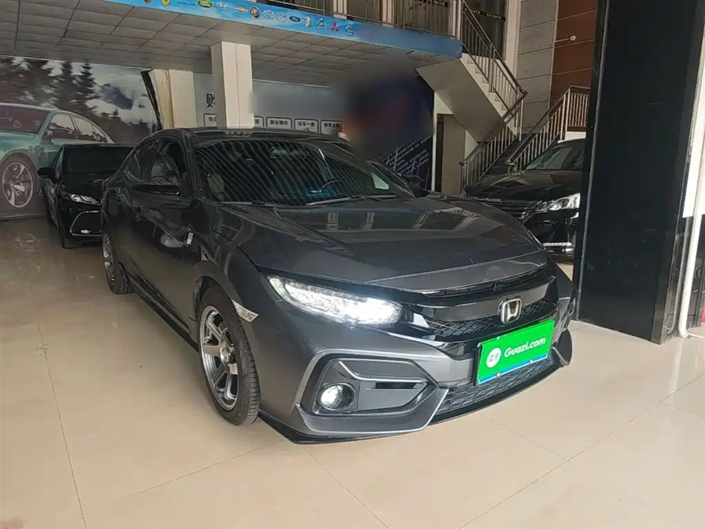 Civic HATCHBACK 220 TURBO CVT Trend Cool Control