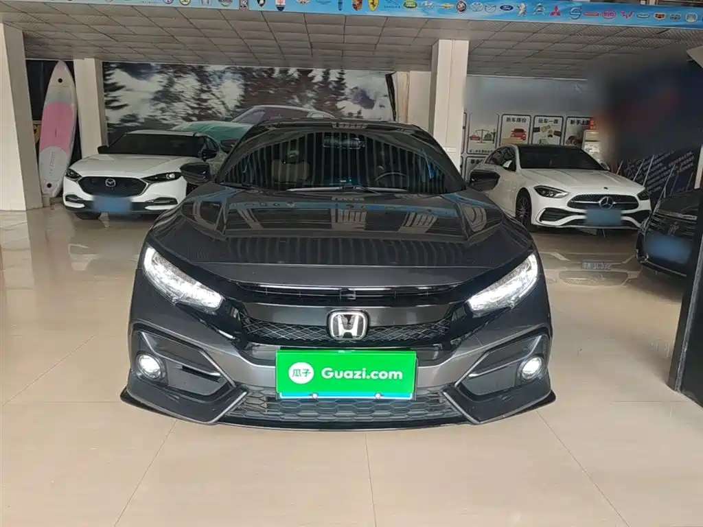 Civic HATCHBACK 220 TURBO CVT Trend Cool Control
