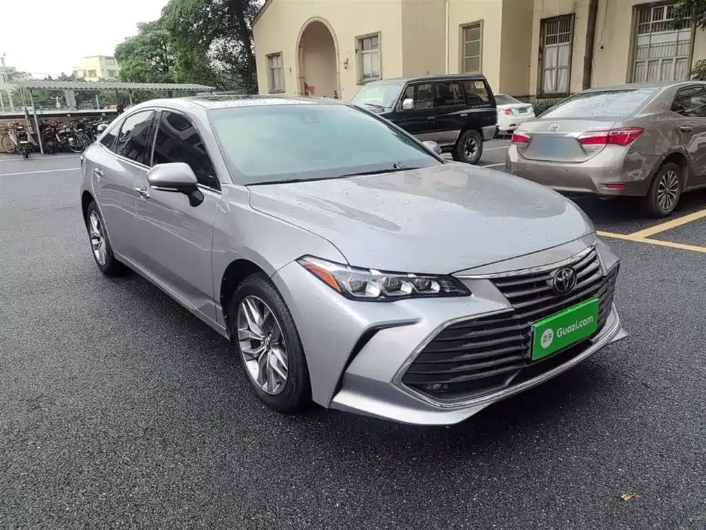Avalon 2.0 L Luxury CN-VI
