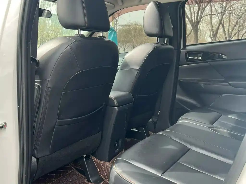 Eclipse Cross 1.5 T CVT 2 WD Dream CN-VI