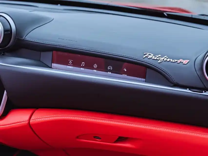 Portofino 3.9 T M