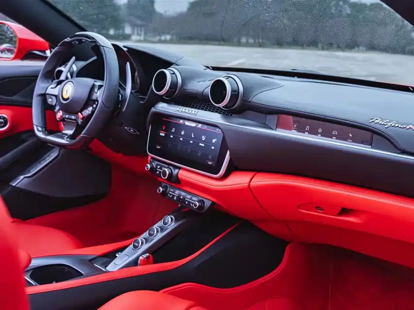 Portofino 3.9 T M