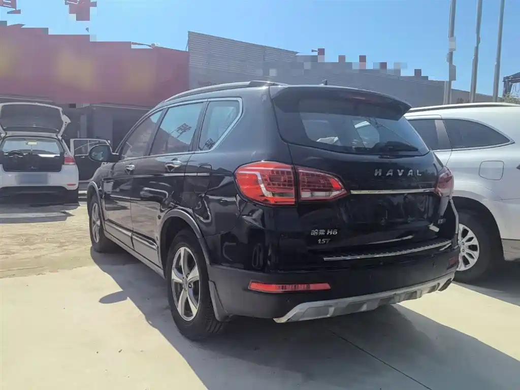 Haval H6 Red Label Sport 1.5 T Manual 2 WD Elite
