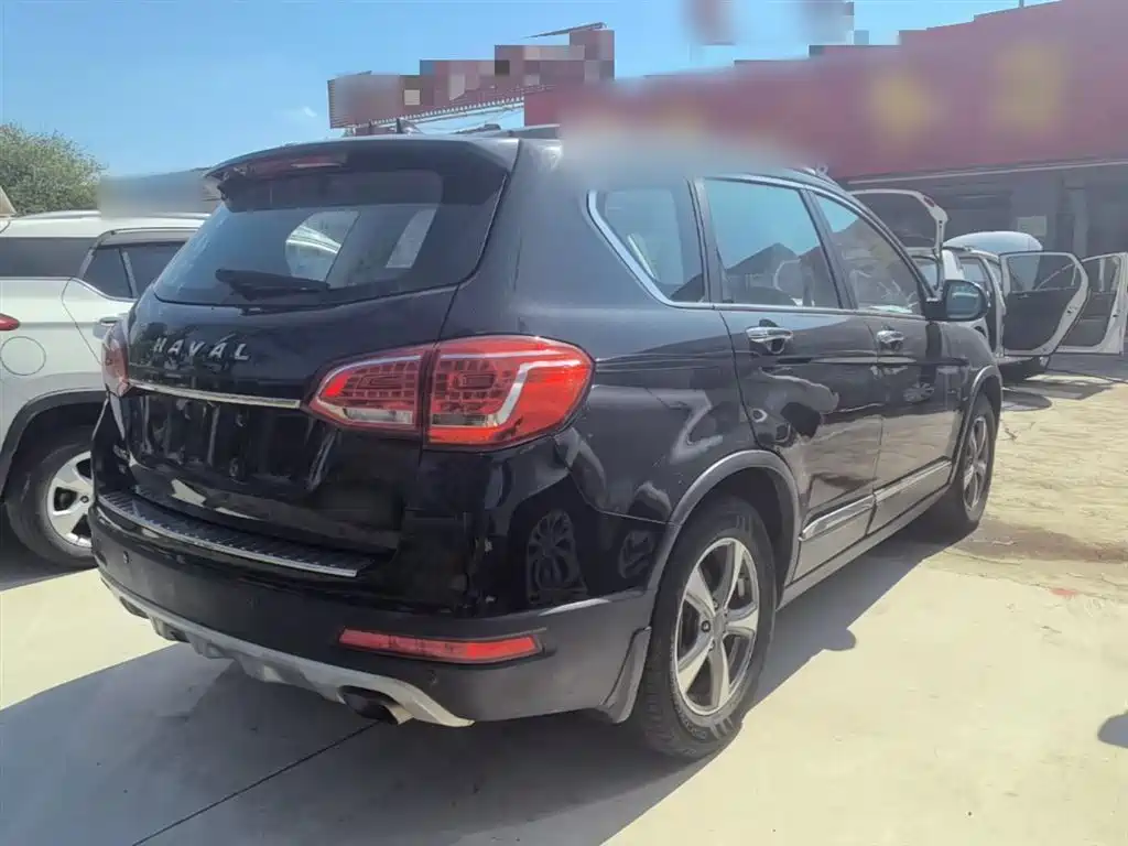 Haval H6 Red Label Sport 1.5 T Manual 2 WD Elite