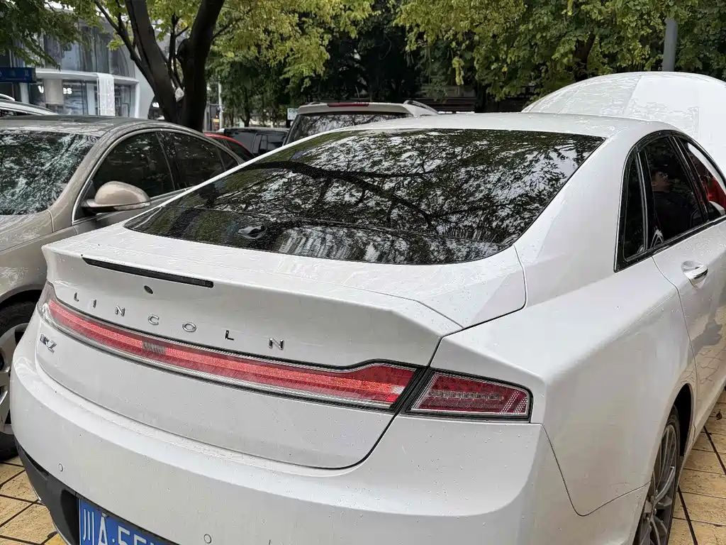 Lincoln MKZ 2.0 T Graceful CN-VI