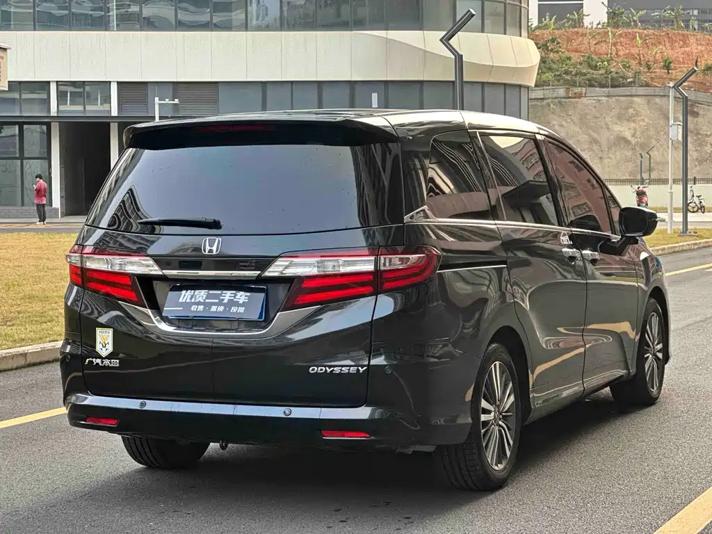 Odyssey 2.4 L Smart Enjoyment