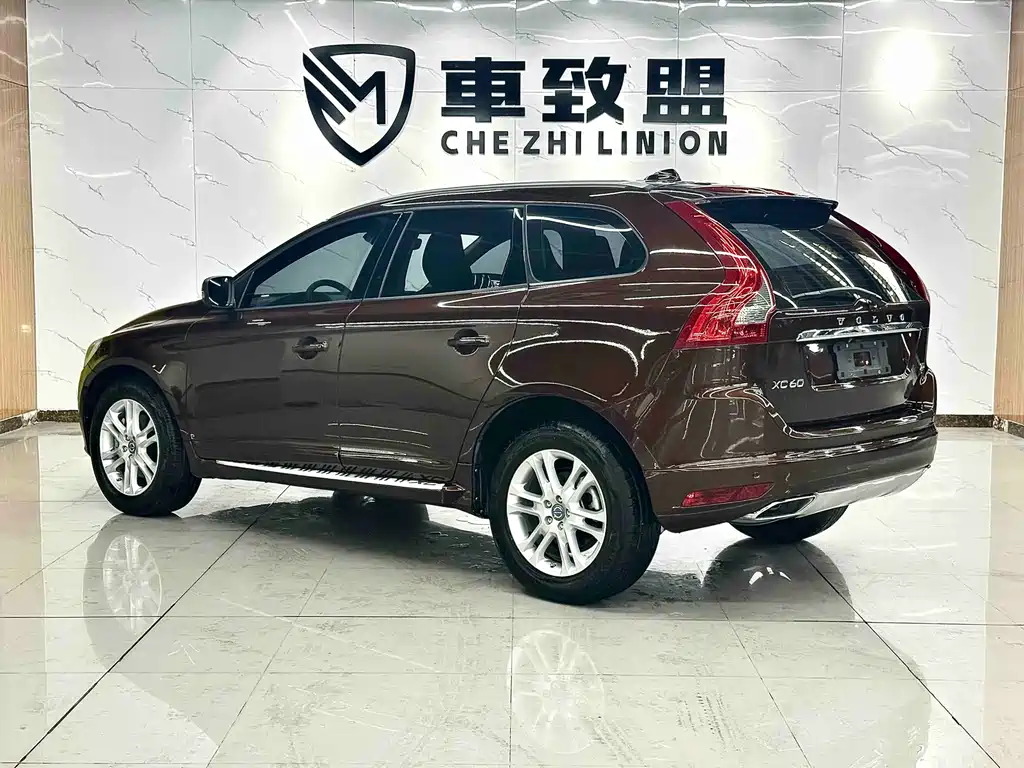 Volvo XC60 (Import) T5 Smart Ease