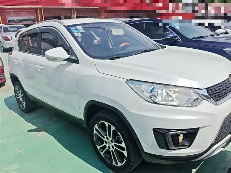 Baic Senova X35 1.5 L Auto Luxury