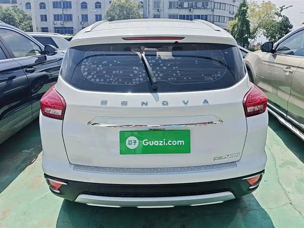 Senova X35 1.5 L Auto Luxury