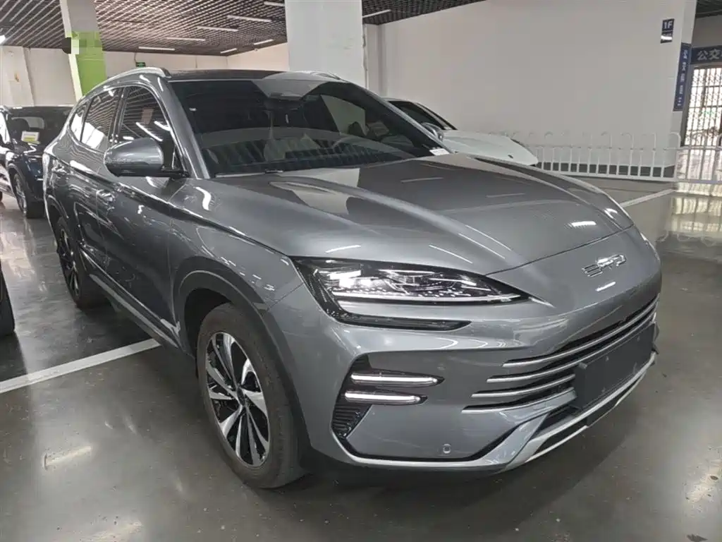 Song PLUS NEV Glory DM-i 110 km Flagship PLUS