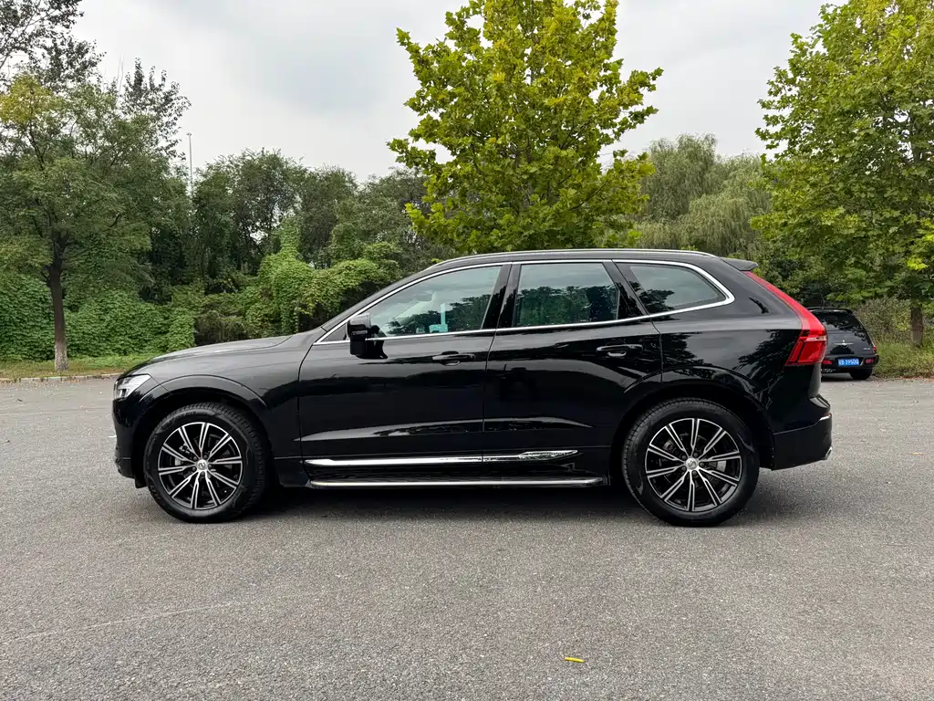 Volvo XC60 T5 4 WD Smart Grace Luxury