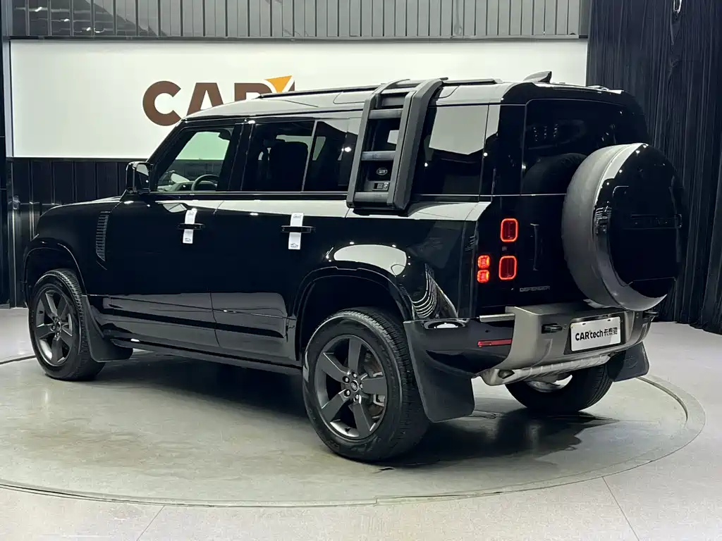 Land Rover Defender Facelift 110 3.0 T P400 X-DYNAMIC HSE