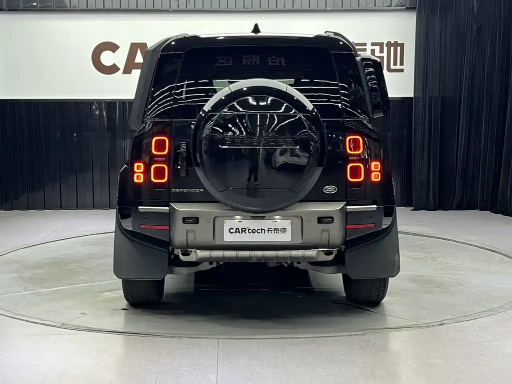 Land Rover Defender Facelift 110 3.0 T P400 X-DYNAMIC HSE