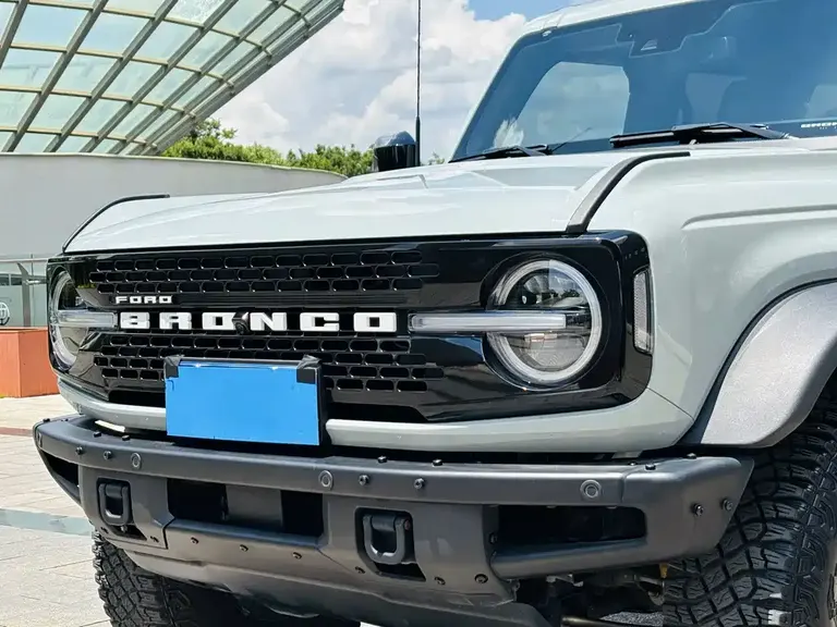 Ford Bronco 2.3 T Badlands
