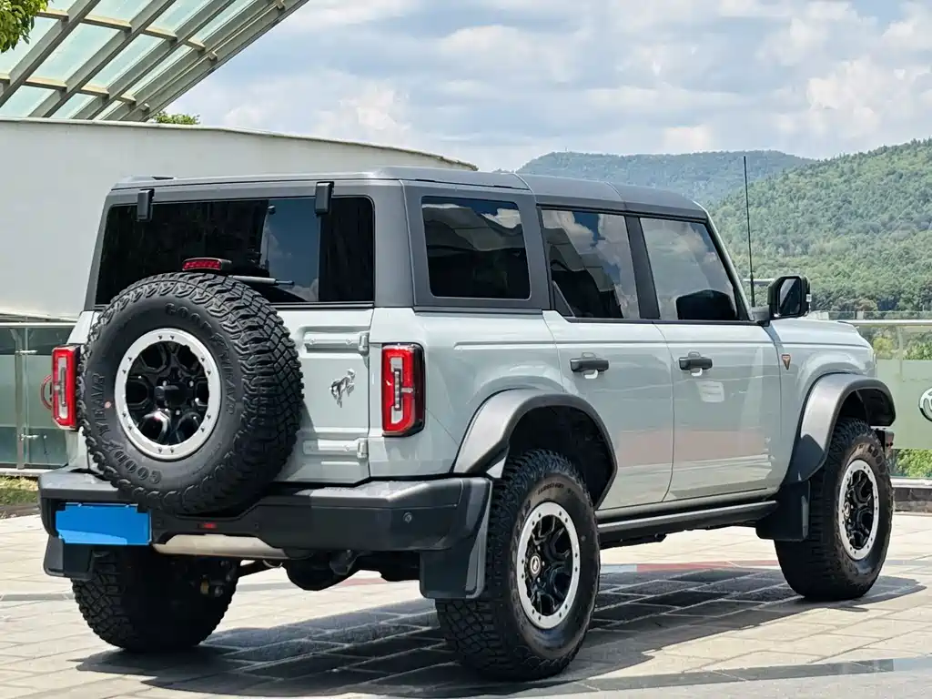 Ford Bronco 2.3 T Badlands